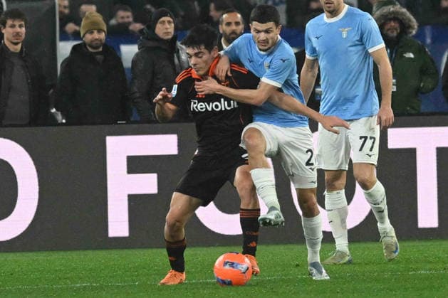 Marc-Oliver Kempf of Como 1907 +c2 2+ during the Serie A Enilive match between SS Lazio vs Como 1907 at Olimpico stadium  Copyright: xAgostinoxGemito IPAxSportx xipa-agency.netx xx IPA_70302696 IPA_Agency_IPA70302696