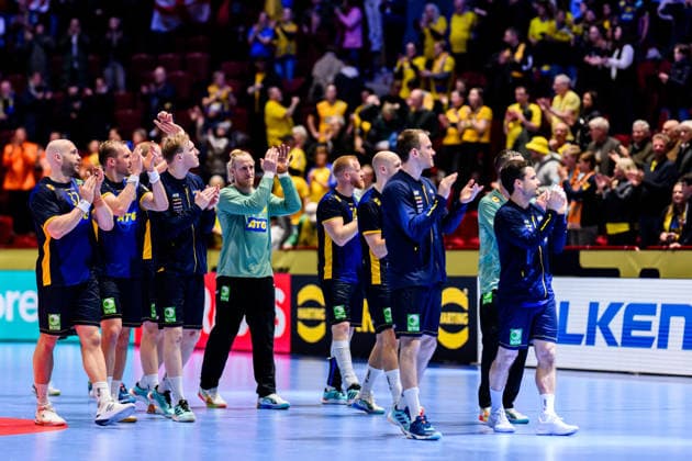 260119 Players of Sweden celebrate after the EHF European Handball Championship preliminary round match between Georgia and Sweden on January 19, 2026 in Malmö Photo Petter Arvidson BILDBYRAN kod PA PA1125 handball handball handball handballs em 2026 georgia sverige sweden ehf european handball championship georgia bbeng jubel  Copyright: PETTERxARVIDSON BB260119PA260