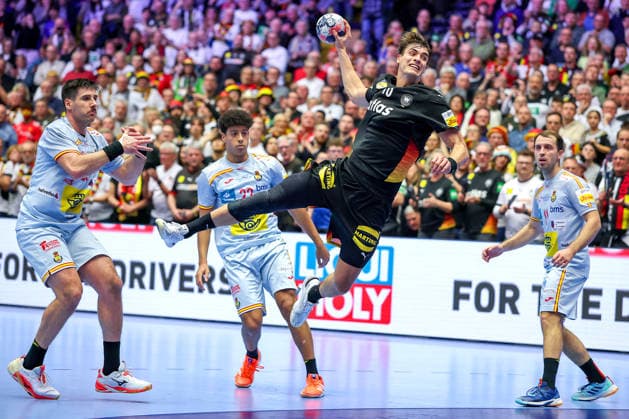 19 01 2026, Handball, Men s EHF EURO 2026, Germany Spain, Jyske Bank Boxen in Herning, Denmark, Preliminary Round Julian Köster Germany 18 throws on goal Denmark