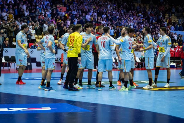 HERNING, DENMARK - JANUARY 19: team Spain after the game during the EHF EURO 2026 match between Germany vs Spain at Jyske Bank Boxen Arena on matchday 3 of the Group Matches Group A on January 19, 2026 in Herning, Denmark. Midtjylland Denmark Copyright: xMarioxM.xKobergx