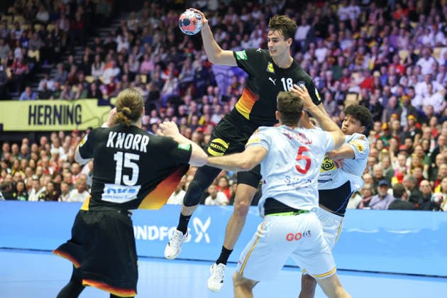 Germany Spain, EHF Handball European Championship 2026 Julian Köster Germany, 18 Handball EHF European Championship, international match between Germany and Spain on January 19, 2026 in Herning Denmark , Herning Denmark Jyske Bank Boxen