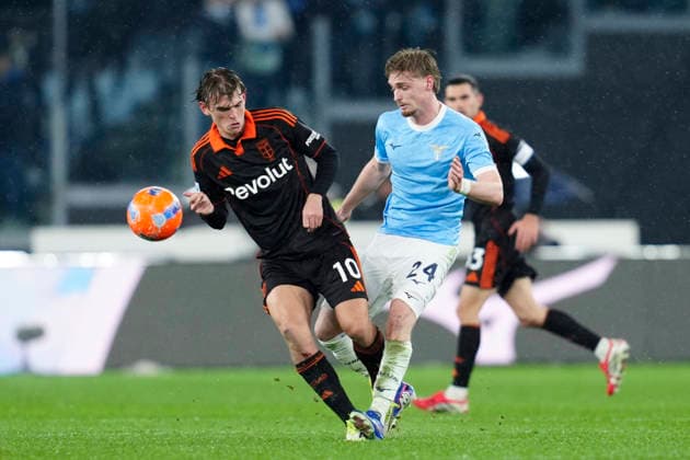 Kenneth Taylor (SS Lazio) and Nico Paz (Como 1907) battle for the ball, Serie A, SS Lazio v Como 1907, Olimpico Stadium, January 19, 2026, Roma, Italy.