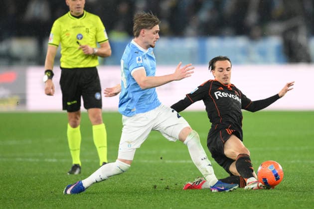 19th January 2026, Stadio Olimpico, Rome, Italy; Italian Serie A Football; Lazio versus Como; Kenneth Taylor of SS Lazio under pressure from Maxence Caqueret of Como 1907  AllShotLive