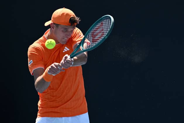 TENNIS AUSTRALIAN OPEN, Jakub Mensik of Czech Republic in action during the Men™s 1st round match against Pablo Carreno Bustaof Spain on day 3 of the 2026 Australian Open tennis tournament at Melbourne Park in Melbourne, Tuesday, January 20, 2026. ( NO ARCHIVING MELBOURNE VICTORIA AUSTRALIA  Copyright: xJOELxCARRETTx 20260120124316643850