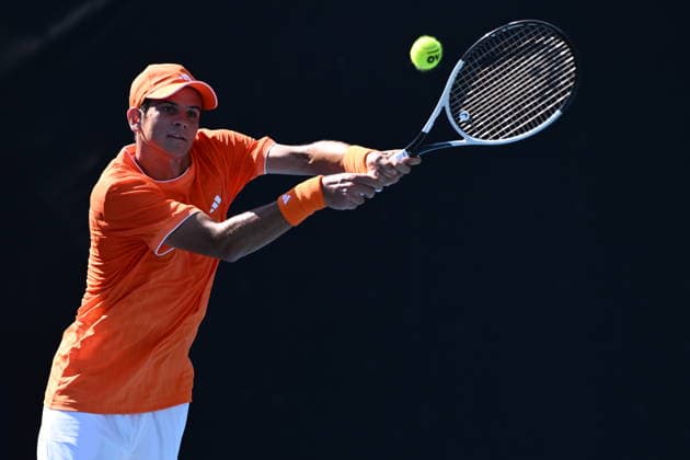 TENNIS AUSTRALIAN OPEN, Rafael Jodar of Spain in action during the Men™s 1st round match against Rei Sakamoto of Japan on day 3 of the 2026 Australian Open tennis tournament at Melbourne Park in Melbourne, Tuesday, January 20, 2026. ( NO ARCHIVING MELBOURNE VICTORIA AUSTRALIA  Copyright: xJOELxCARRETTx 20260120151196338590