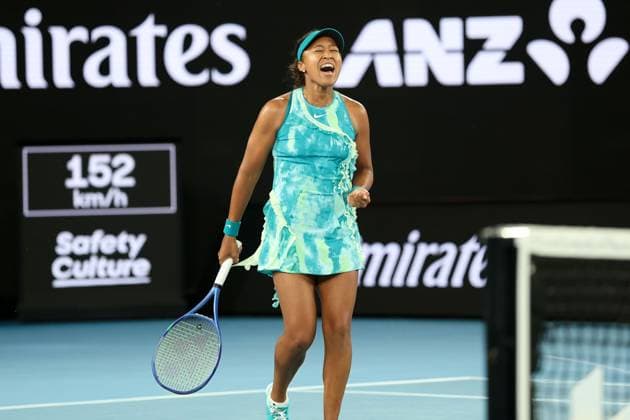 Naomi Osaka reacts as a net light malfunction causes a delay during the first round match Australian Open tennis tournament, Day Three, Melbourne Park, Australia - 20 Jan 2026Melbourne Melbourne Park Victoria (VIC) Australia  Copyright: xRachelxBach Shutterstockx 16303004gy