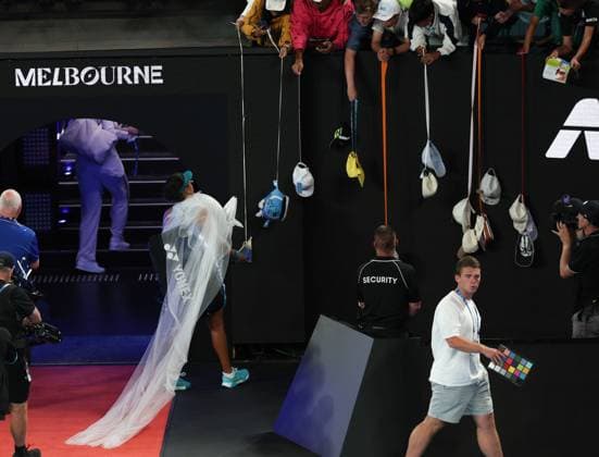 Naomi Osaka signs autographs after winning her first round match Australian Open tennis tournament, Day Three, Melbourne Park, Australia - 20 Jan 2026Melbourne Melbourne Park Victoria (VIC) Australia  Copyright: xRachelxBach Shutterstockx 16303004hf