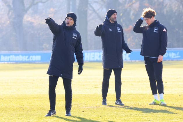 DEU, DFL, 2 FBL Hertha BSC, Training, 20 01 2026, Sportforum, Berlin, DEU, DFL, 2 FBL Hertha BSC, Training, im Bild Cheftrainer Stefan Leitl Hertha BSC Berlin , Co Trainer Andre Mijatovic Hertha BSC Berlin , Linus Gechter Hertha BSC Berlin 44 DFL regulations prohibit any use of Photographs as image sequences and or quasi video nordphotoxGmbHx xEngler nph00076