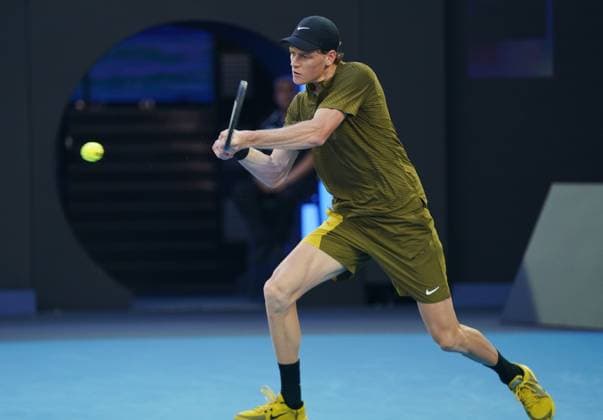 (260120) -- MELBOURNE, Jan. 20, 2026 -- Jannik Sinner hits a return during the men s singles 1st round match between Hugo Gaston of France and Jannik Sinner of Italy at the Australian Open tennis tournament in Melbourne, Australia, Jan. 20, 2026. (Photo by Xinhua) (SP)AUSTRALIA-MELBOURNE-TENNIS-AUSTRALIAN OPEN-MEN S SINGLES-DAY 3 WangxShen 
