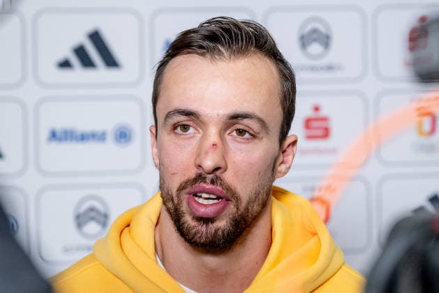 Fabio Wagner (DOSB-Olympiakader Deutscher Eishockey Bund DHB, EHC Red Bull Muenchen) beim Interview Portrait Portraet GER, Offizielle DOSB Olympia Nominierung Team Deutschland, Olympische Winterspiele Mailand Cortina 2026, Pressekonferenz, 20.01.2026. GER, Offizielle DOSB Olympia Nominierung Team Deutschland, Olympische Winterspiele Mailand Cortina 2026, Pressekonferenz, 20.01.2026. Muenchen *** Fabio Wagner DOSB Olympic Squad German Ice Hockey Federation DHB, EHC Red Bull Muenchen at Interview Portrait Portrait GER, Official DOSB Olympic Nomination Team Germany, Olympic Winter Games Milan Cortina 2026, Press Conference, 20 01 2026 GER, Official DOSB Olympic Nomination Team Germany, Olympic Winter Games Milan Cortina 2026, Press Conference, 20 01 2026 Muenchen Copyright: xEibner-Pressefoto FranzxFeinerx EP_HFR