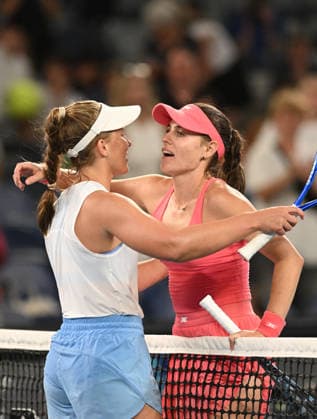 TENNIS AUSTRALIAN OPEN, Maddison Inglis of Australia (left) reacts with Kimberly Birrell of Australia after winning the Womens 1st round match on day 3 of the 2026 Australian Open tennis tournament at Melbourne Park in Melbourne, Tuesday, January 20, 2026. ( NO ARCHIVING MELBOURNE VICTORIA AUSTRALIA  Copyright: xLUKASxCOCHx 20260121166467285845
