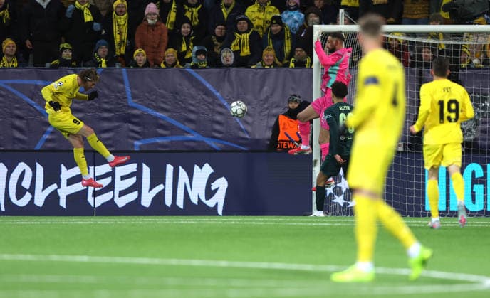 Kasper Hogh of Bodo Glimt scores a goal to make the score 1-0 Bodo Glimt v Manchester City, UEFA Champions League, Group Stage, Football, Aspmyra Stadion, Bodo, Norway - 20 Jan 2026Bodo Aspmyra Stadion Norway EDITORIAL USE ONLY No use with unauthorised audio, video, data, fixture lists, club league logos or live services. Online in-match use limited to 120 images, no video emulation. No use in betting, games or single club league player publications. Copyright: xKieranxMcManus Shutterstockx 16348328af