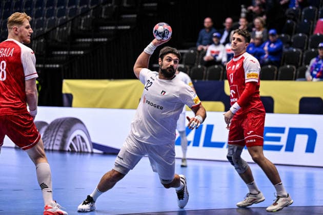 ALTRO - Pallamano - Men s EHF Euro 2026 - Poland vs Italy Andrea Parisini of Italy during Men s EHF Euro 2026 - Poland vs Italy, Handball match in Kristianstad, Sweden, January 20 2026 Kristianstad Sweden  Copyright: xIPAxSport ABACAx