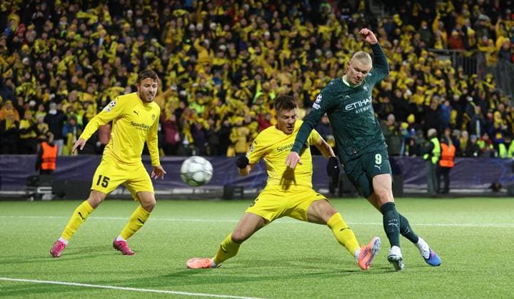 Erling Haaland of Manchester City shoots wide Bodo Glimt v Manchester City, UEFA Champions League, Group Stage, Football, Aspmyra Stadion, Bodo, Norway - 20 Jan 2026Bodo Aspmyra Stadion Norway EDITORIAL USE ONLY No use with unauthorised audio, video, data, fixture lists, club league logos or live services. Online in-match use limited to 120 images, no video emulation. No use in betting, games or single club league player publications. Copyright: xKieranxMcManus Shutterstockx 16348328aw