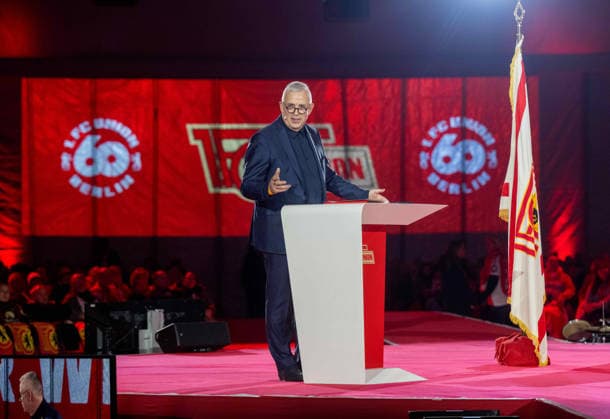 Fußball, Herren, Saison 2025 2026, 1. Bundesliga. 1. FC Union Berlin, Festakt im Festzelt im Stadion An der Alten Försterei anlässlich des 60-jährigen Vereinsjubiläums am 20. Januar 2026, im Bild: Präsident Dirk Zingler, 20.01.2026, *** Soccer, Men, Season 2025 2026, 1 Bundesliga 1 FC Union Berlin, Ceremony in the marquee in the stadium An der Alten Försterei on the occasion of the 60th anniversary of the club on January 20, 2026, in the picture President Dirk Zingler, 20 01 2026, Copyright: xMatthiasxKochx