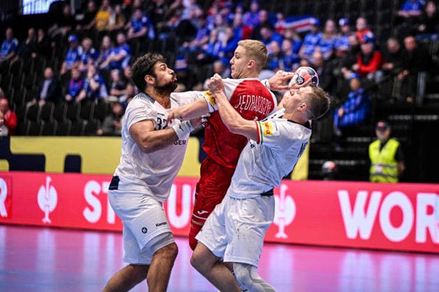 ALTRO - Pallamano - Men s EHF Euro 2026 - Poland vs Italy Piotr Jedraszczyk of Poland during Men s EHF Euro 2026 - Poland vs Italy, Handball match in Kristianstad, Sweden, January 20 2026 Kristianstad Sweden  Copyright: xIPAxSport ABACAx