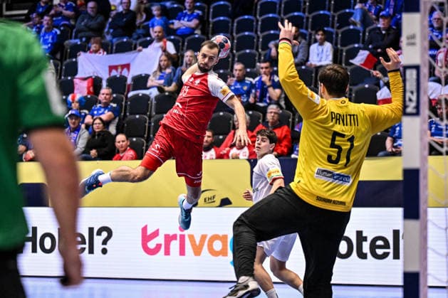 ALTRO - Pallamano - Men s EHF Euro 2026 - Poland vs Italy Pawel Paterek of Poland during Men s EHF Euro 2026 - Poland vs Italy, Handball match in Kristianstad, Sweden, January 20 2026 Kristianstad Sweden  Copyright: xIPAxSport ABACAx