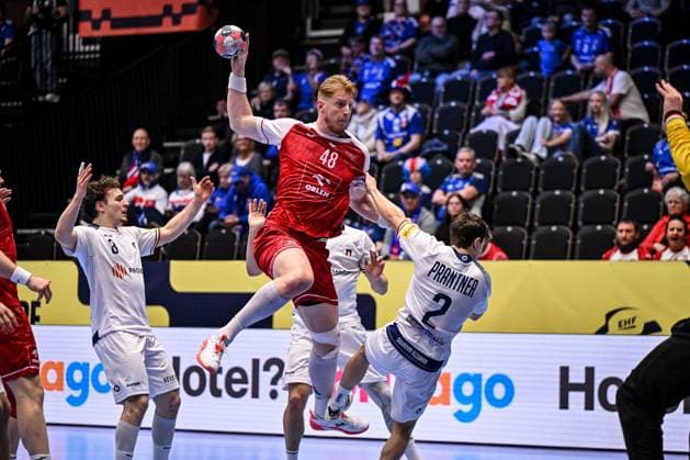 ALTRO - Pallamano - Men s EHF Euro 2026 - Poland vs Italy Tomasz Gebala of Poland during Men s EHF Euro 2026 - Poland vs Italy, Handball match in Kristianstad, Sweden, January 20 2026 Kristianstad Sweden  Copyright: xIPAxSport ABACAx