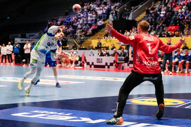 Men s European Handball Championship, Slovenia Faroe Islands Baerum 20260120 Slovenia s Domen Makuc during the European Championship men s handball match between Slovenia and the Faroe Islands in Unity Arena in Fornebu Photo Erik Flaaris Johansen NTB Baerum Norway EDITORIAL USE ONLY RESTRICTED USE FOR BETTING COMPANIES  Copyright: xErikxFlaarisxJohansenx xNTBx