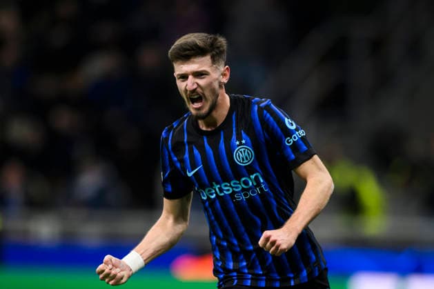 FC Internazionale v Arsenal FC - UEFA Champions League Petar Sucic of FC Internazionale celebrates after scoring a goal during the UEFA Champions League 2025 26 league phase football match between FC Internazionale and Arsenal FC. Milan Italy Copyright: xNicolòxCampox