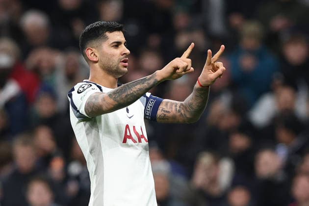 20th January 2026; Tottenham Hotspur Stadium, London, England; UEFA Champions League Football, Tottenham Hotspur versus Borussia Dortmund; Cristian Romero of Tottenham Hotspur scores and celebrates in the 14th minute, 1-0  IanxStephen Content restricted for UK based newspaper