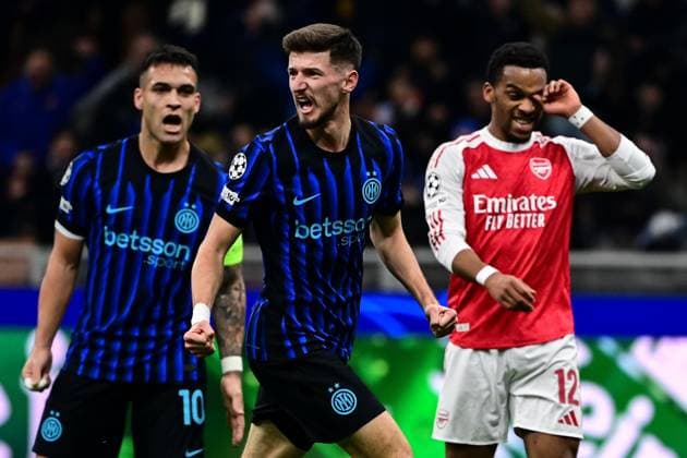 Inter Milan v Arsenal - UEFA Champions League MILAN, ITALY - JANUARY 20: Petar Sucic of Inter Milan celebrates after scoring his team first goal during the UEFA Champions league football match Inter Milan vs Arsenal at the San Siro Stadium in Milan, Italy on January 20, 2026 Piero Cruciatti Anadolu Milan Italy. Editorial use only. Please get in touch for any other usage.  Copyright: x2026xAnadoluxPieroxCruciattix