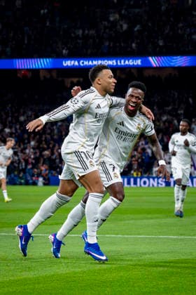 Real Madrid C.F. v AS Monaco - UEFA Champions League 2025 26 League Phase MD7 Kylian Mbappe of Real Madrid (L) celebrates his goal with Vinicius Junior of Real Madrid (R) during the UEFA Champions League 2025 26 League Phase MD7 match between Real Madrid C.F. and AS Monaco at Estadio Santiago Bernabeu on January 20, 2026 in Madrid, Spain. Madrid Estadio Santiago Bernabeu Madrid Spain Copyright: xAlbertoxGardinx AGardin_20260120_Foot_Champ_ReaMad_Mon_0764