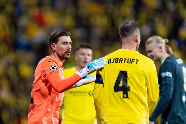 Goalkeeper Nikita Haikin (12 Bodo Glimt) and Odin Bjortuft (4 Bodo Glimt) are seen during the UEFA Champions League football match between Bodo Glimt and Manchester City at Aspmyra in Bodo, Norway. Copyright: xAnexFrosakerx xSPPx Sportspressphoto_SPR83617