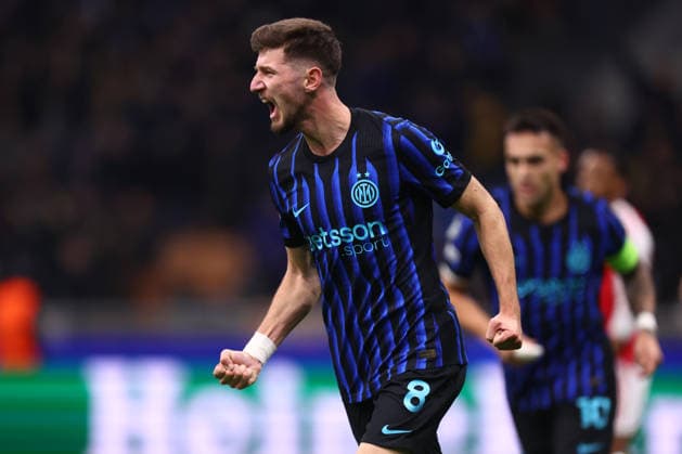 Petar Sucic (Fc Internazionale) celebrates after scoring his team s first goal, UEFA Champions League 2025 26 League Phase MD7, FC Internazionale Milano v Arsenal Fc, Stadio Giuseppe Meazza (San Siro), January 20, 2026, Milan, Italy.