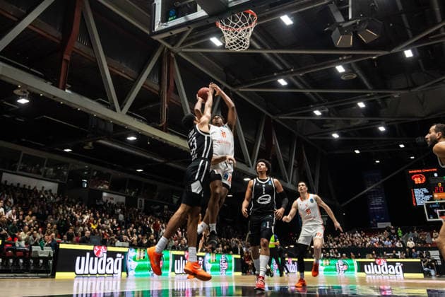 GER, BKT EuroCup, Season 2025 2026, Niners Chemnitz Cosea JL Bourg en Bresse 20 01 2026, Fair, Chemnitz, GER, BKT EuroCup, Season 2025 2026, Niners Chemnitz Cosea JL Bourg en Bresse Kostja Mushidi Niners Chemnitz, 11 Photo Alexander Trienitz Chemnitz Fair Saxony Germany