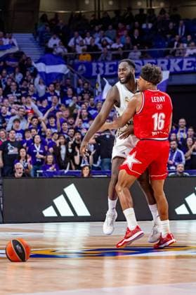 20th January 2026; Movistar Arena; Madrid, Spain; Turkish Airlines Euroleague Basketball; Spain, Real Madrid vs EA7 Emporio Armani Milan; Usman Garuba (Real Madrid) and Leday (Milan) Euroleague Basketball Real Madrid vs Olimpia Milano 900 Cordon Press  900 CordonxPress LOF - Euroleague Basketball Real Madrid vs Olimpia Milano