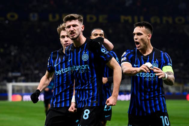 FC Internazionale v Arsenal FC - UEFA Champions League Petar Sucic of FC Internazionale celebrates after scoring a goal during the UEFA Champions League 2025 26 league phase football match between FC Internazionale and Arsenal FC. Milan Italy Copyright: xNicolòxCampox