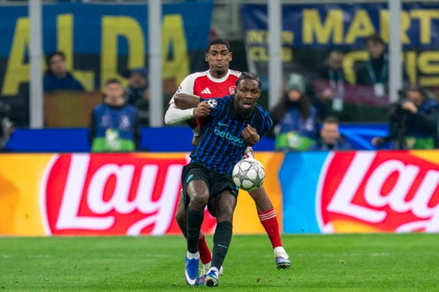 Inter Milan v Arsenal, UEFA Champions League Arsenal defender Cristhian Mosquera (3) and Inter Milan forward Marcus Thuram (9) during the Inter Milan v Arsenal UEFA Champions League match at the San Siro Stadium, Milan, Italy on 20 January 2026 Credit: Alex Young Every Second Media Editorial use only. All images are copyright Every Second Media Limited. No images may be reproduced without prior permission. Copyright: xIMAGO EveryxSecondxMediax ESM-1766-0048 AlexxYoungx xEveryxSecondxMediax