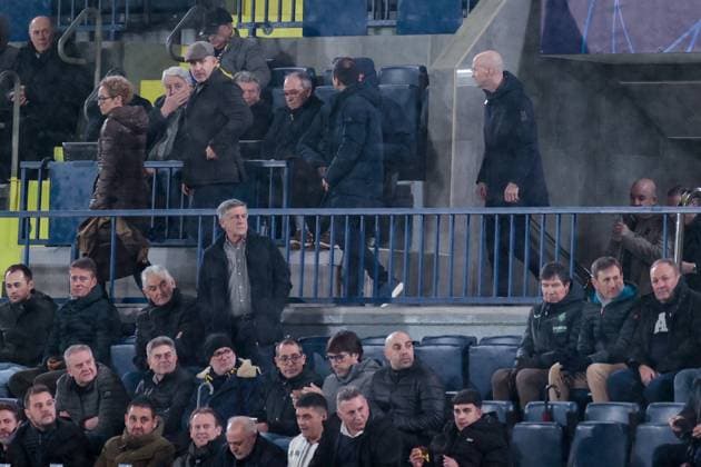 VILLARREAL , 20- 01-2026 , Estadio de la Ceramica, Season 2025 2026, UEFA Champions League match between Villarreal and Ajax. Picture shows Villareal supporters watching what happend to the steward Villarreal - Ajax  x200956719x Copyright: