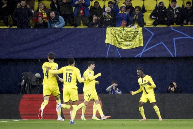 VILLARREAL - (l-r)Rafa Marin of Villarreal CF, Santiago Mourino of Villarreal CF, Nicolas PÃ pÃ of Villarreal CF and Tani Oluwaseyi of Villarreal CF celebrate the 1-0 against Tani Oluwaseyi of Villarreal CF during the UEFA Champions League match between Villarreal CF and AFC Ajax at Estadio de la Ceramic on January 20, 2026 in Villarreal, Spain. BAS CZERWINSKI ANP UEFA Champions League 2025 26 League Phase MD7 2025-2026 xVIxANPxSportx xxANPxIVx 548107107 originalFilename: 548107107.jpg