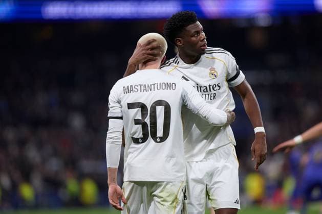 Franco Mastantuono of Real Madrid CF celebrates with his teammates after scoring a goal Real Madrid v AS Monaco, UEFA Champions League, Group Stage, Football, Estadio Bernabeu, Madrid, Spain - 20 Jan 2026Madrid Estadio Bernabeu Spain EDITORIAL USE ONLY No use with unauthorised audio, video, data, fixture lists, club league logos or live services. Online in-match use limited to 120 images, no video emulation. No use in betting, games or single club league player publications. Copyright: xRubenxAlbarran Shutterstockx 16374322cl