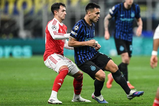 Lautaro Martinez of FC Inter in action during the UEFA Champions League stage match Phase MD7 between Inter FC Internazionale and Live Arsenal FC, on 20 of January 2026, at Giuseppe Meazza San Siro Siro stadium in Milan, Italy  Copyright: xTizianoxBallabio IPAxSportx xipa-agency.netx xx IPA_70343906 IPA_Agency_IPA70343906
