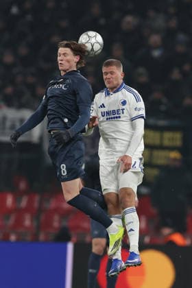 F.C. Copenhagen v SSC Napoli - UEFA Champions League 2025 26 League Phase MD7 Scott McTonimay of Napoli and Birger Meling of Copenhagen play during the UEFA Champions League 2025 26 League Phase MD7 match between F.C. Copenhagen and SSC Napoli at Parken Stadium in Copenhagen, Denmark, on January 20, 2026 Copenaghen Denmark Italy  Copyright: xCiroxDexLucax originalFilename:deluca-fccopenh260120_npLVw.jpg
