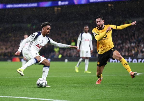 London, England, 20th January 2026. Wilson Odobert of Tottenham (l) and Waldemar Anton of Borussia Dortmund (r) during the Tottenham Hotspur vs Borussia Dortmund UEFA Champions League match at the Tottenham Hotspur Stadium, London. Picture credit should read: David Klein Sportimage EDITORIAL USE ONLY. No use with unauthorised audio, video, data, fixture lists, club league logos or live services. Online in-match use limited to 120 images, no video emulation. No use in betting, games or single club league player publications. SPI_094_DK_Spurs_Dortmund SPI-4464-0094