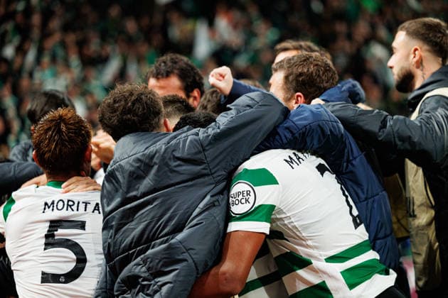 Players of Sporting seen celebrating after goal from Luis Suarez during UEFA Champions League game between teams of Sporting CP and Paris Saint-Germain at Estadio Jose Alvalade (Maciej Rogowski Ball Raw Images) Lisbon Estadio Jose Alvalade Portugal Copyright: xMaciejxRogowskix maciejrogwski_sporting_psg_2526-13