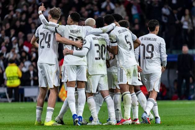 UEFA Champions League soccer match Real Madrid vs Monaco at Santiago Bernabeu stadium in Madrid, Spain. 20 January 2026 Vinicius Jr celebrates a goal with Real Madrid players 900 Cordon Press  900 CordonxPress LOF - Champions League Real Madrid vs Monaco