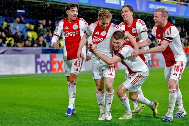 VILLARREAL , 20- 01-2026 , Estadio de la Ceramica, Season 2025 2026, UEFA Champions League match between Villarreal and Ajax. Picture shows Ajax player Oliver Edvardsen scores the 1-2 and celebrates Villarreal - Ajax  x200957686x Copyright: