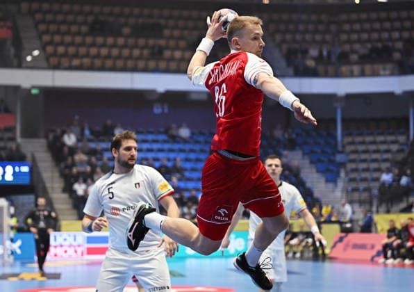 Handball, EM, Polen - Italien 2026.01.20 Kristianstad Szwecja Pilka Reczna Mistrzostwa Europy w pilce recznej mezczyzn 2026 Polska - Wlochy N z Marek Marciniak Foto Norbert Barczyk PressFocus 2026.01.20 Kristianstad Szwecja Handball Men s EHF Euro 2026 Poland - Italy Marek Marciniak Credit: Norbert Barczyk PressFocus NEWSPIX.PL --- newspix.pl POLAND OUT! 