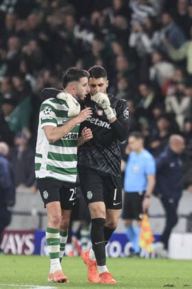 LISBON, PORTUGAL - JANUARY 20: Gonçalo Inácio (L) and Rui Silva (R) of Sporting Clube de Portugal react after Luis Suárez of Sporting Clube de Portugal (not pictured) scores the team s second goal during the UEFA Champions League 2025 26 League Phase MD7 match between Sporting Clube de Portugal and Paris Saint-Germain at Estadio Jose Alvalade on January 20, 2026 in Lisbon, Portugal. (Photo by Valter Gouveia Sports Press Photo ) Copyright: xSportsxPressxPhotox Sportspressphoto_SPR83741