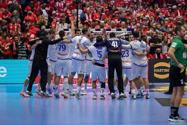 Portugal Celebrate after the match between DENMARK VS PORTUGAL, valid for Men s EHF EURO 2026 at Jyske Bank Boxen in Herning on 20 January 2026. Herning Jyske Bank Boxen Herning Denmark Copyright: xIMAGOx xPRIMExSPORTSxIMAGESx xANGELOxMOREIRAx