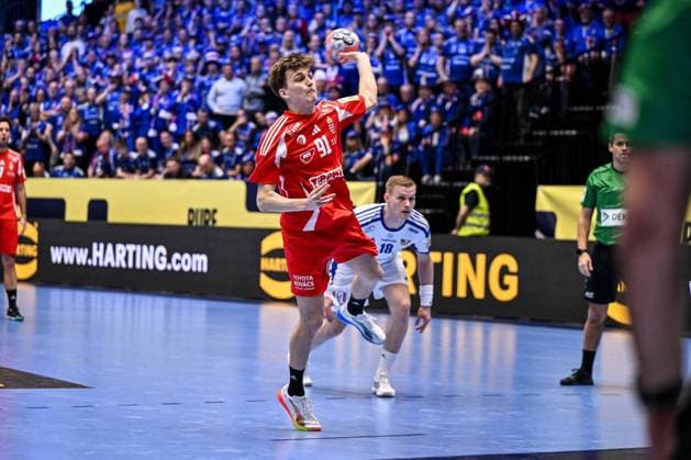 ALTRO - Pallamano - Men s EHF Euro 2026 - Hungary vs Iceland Bence Imre of Hungary during Men s EHF Euro 2026 - Hungary vs Iceland, Handball match in Kristianstad, Sweden, January 20 2026 Kristianstad Sweden  Copyright: xIPAxSport ABACAx