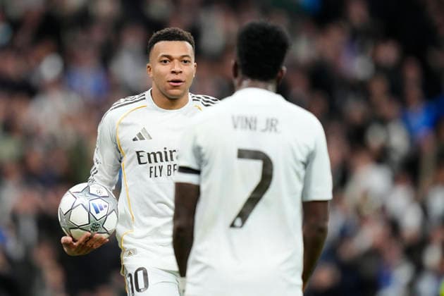 Real Madrid C.F. v AS Monaco - UEFA Champions League 2025 26 League Phase MD7 Kylian Mbappe centre-forward of Real Madrid and France celebrates with Vinicius Junior after scoring his sides second goal during the UEFA Champions League 2025 26 League Phase MD7 match between Real Madrid C.F. and AS Monaco at Estadio Santiago Bernabeu on January 20, 2026 in Madrid, Spain. Madrid Spain  Copyright: xJosexBretonx originalFilename:bretonhernandez-realmadr260120_npSPM.jpg