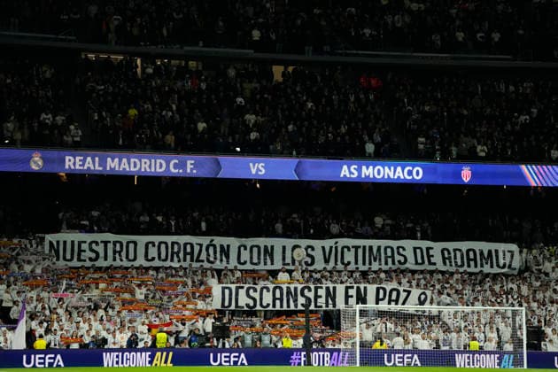 Real Madrid C.F. v AS Monaco - UEFA Champions League 2025 26 League Phase MD7 Banner in support of the victims of the train accident in Admuz during the UEFA Champions League 2025 26 League Phase MD7 match between Real Madrid C.F. and AS Monaco at Estadio Santiago Bernabeu on January 20, 2026 in Madrid, Spain. Madrid Spain  Copyright: xJosexBretonx originalFilename:bretonhernandez-realmadr260120_np32N.jpg