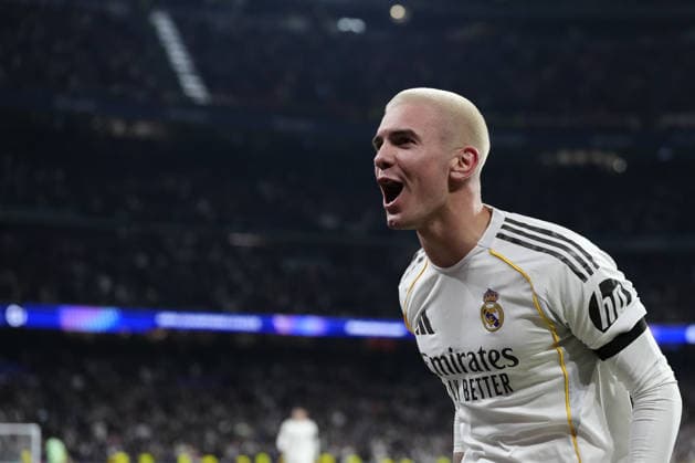 Real Madrid C.F. v AS Monaco - UEFA Champions League MADRID, SPAIN - JANUARY 20: Franco Mastantuono right winger Argentina celebrates after scoring his sides first goal during the UEFA Champions League 2025 26 League Phase MD7 match between Real Madrid C.F. and AS Monaco at Estadio Santiago Bernabeu on January 20, 2026 in Madrid, Spain. Jose Hernandez Anadolu Madrid Spain. Editorial use only. Please get in touch for any other usage.  Copyright: x2026xAnadoluxJosexHernandezx