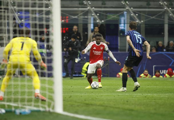 CALCIO - UEFA Champions League - Inter - FC Internazionale vs Arsenal FC Bukayo Saka of FC Arsenal during the Uefa Champions League 2025 26 season football match between FC Inter and FC Arsenal on 20 January 2026 at â?? Giuseppe Meazza Stadium, San Siro, Milan, Italy. Photo Nderim KACELI Milan Italy  Copyright: xIPAxSport ABACAx